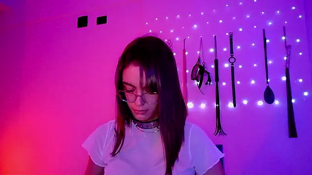 nina_kink's Webcam Show