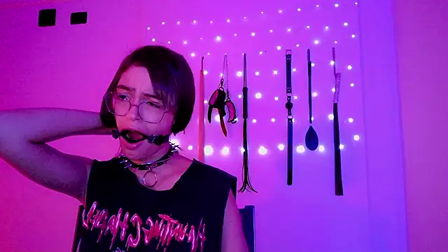 nina_kink's Webcam Show