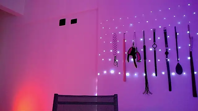 nina_kink 网络视讯表演