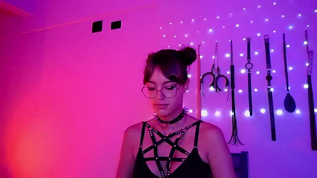 nina_kink 웹캠 쇼