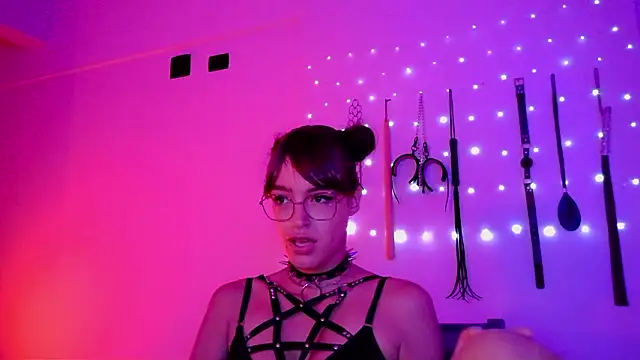 nina_kink's Webcam Show