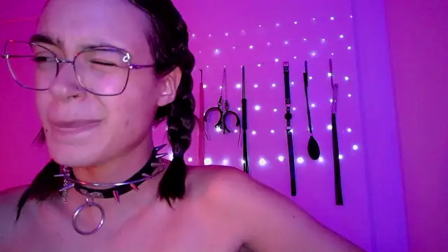 nina_kink's Webcam Show