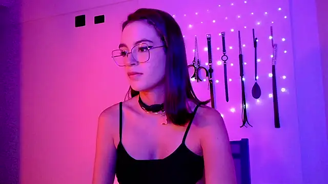 nina_kink – webcam-show