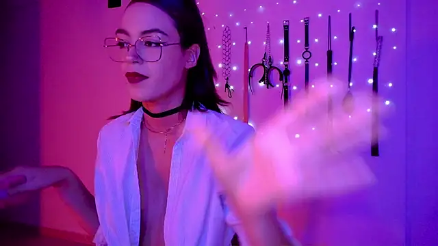nina_kink's Webcam Show