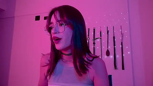nina_kink Adlı Modelin Web Kamerası Şovu