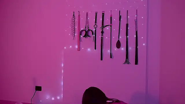Вебкам-шоу nina_kink