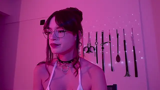 Chat XXX en directo de nina_kink
