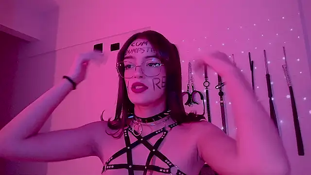 nina_kink's Webcam Show