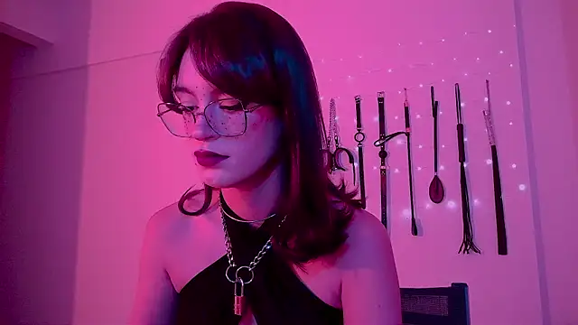 nina_kink webkamerás műsora