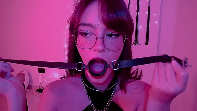 Webkamerová show nina_kink