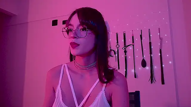 nina_kink – webcam-show