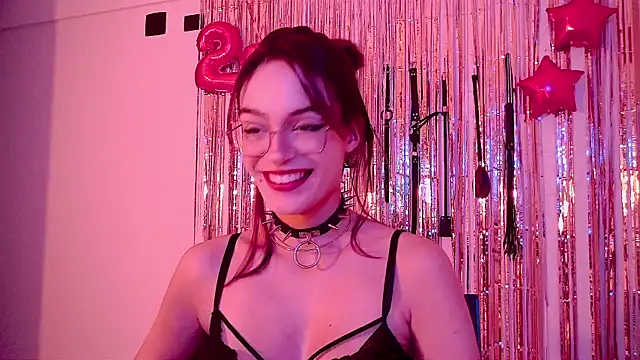عرض كام nina_kink