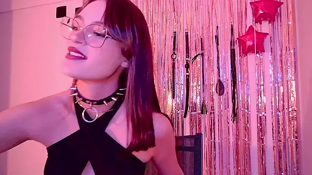 nina_kink's Webcam Show