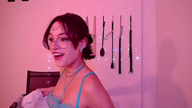 Živý XXX chat nina_kink