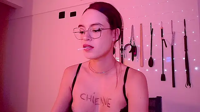 Show de nina_kink na webcam