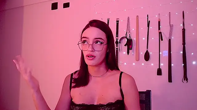 nina_kink webcam show