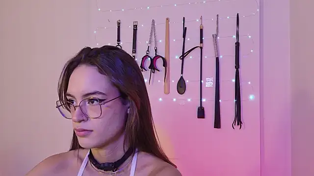 nina_kink – webcam-show
