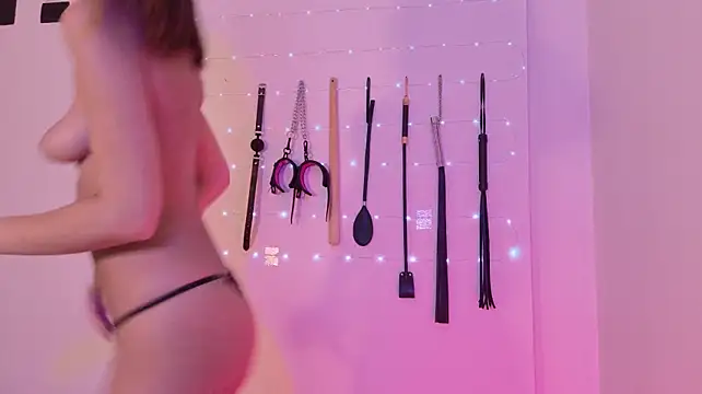 عرض كام nina_kink