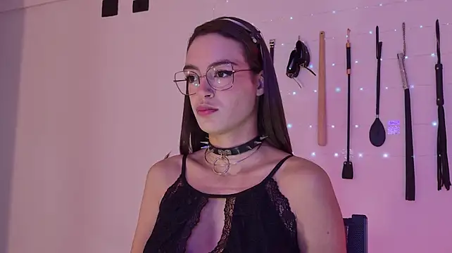 عرض كام nina_kink