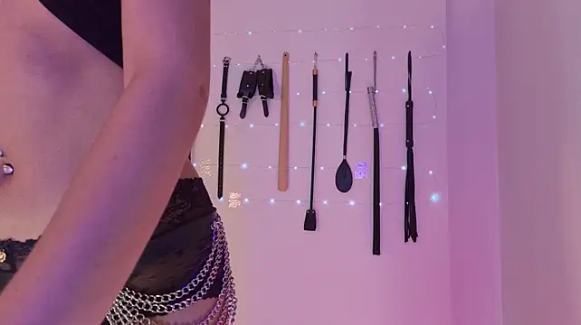 nina_kink 网络视讯表演