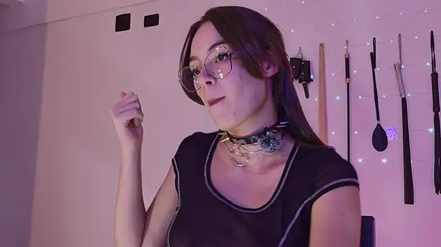 عرض كام nina_kink
