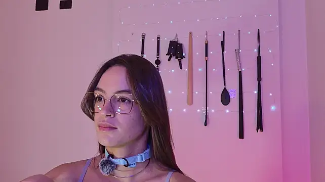 nina_kink – webcam-show