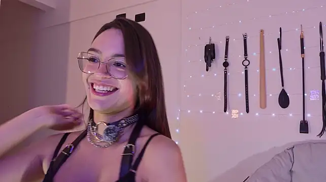 Czat XXX na żywo – nina_kink