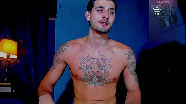 Pokazy przed kamerką – alejo__323__