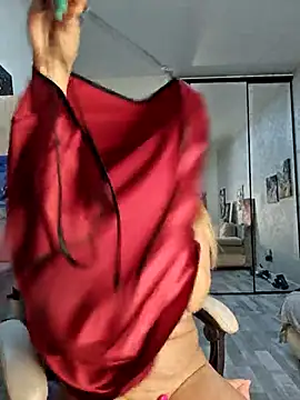 Show modela Monna na web-kameri