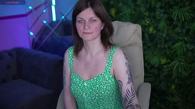 TinaMelt – webcam-show