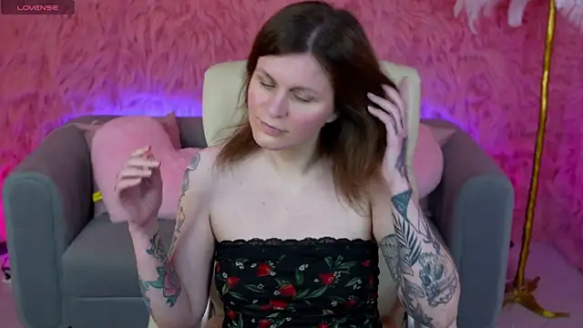 TinaMelt's Webcam Show