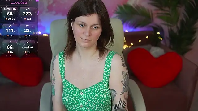 TinaMelt live XXX chat