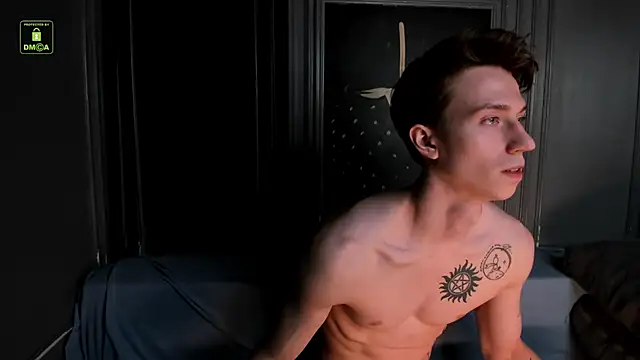 ares_pallini 网络视讯表演