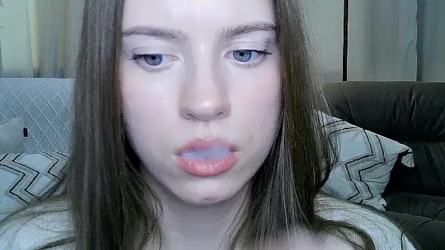 Erica_Kiss' Live XXX Chat