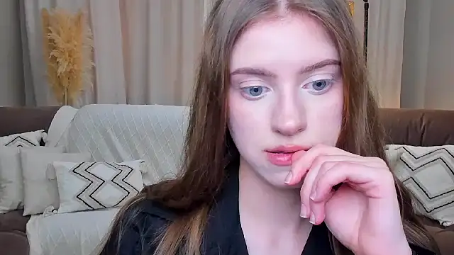 Erica_Kiss' Live XXX Chat