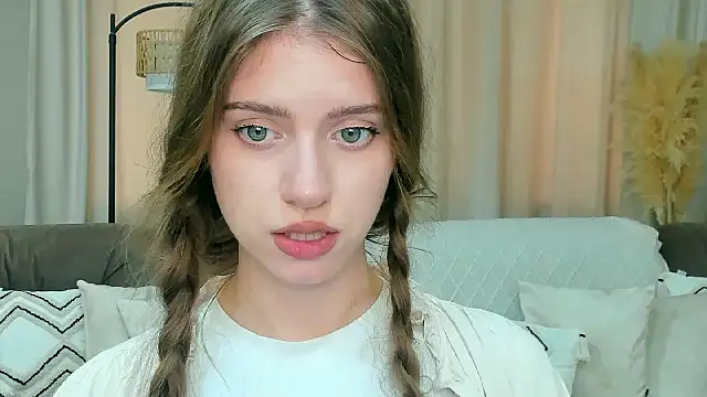 Erica_Kiss élő XXX-chatje