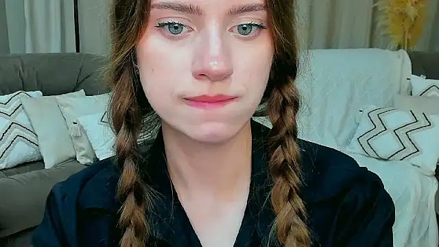 Erica_Kiss' Live XXX Chat