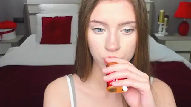 دردشة Erica_Kiss الجنسية المباشرة