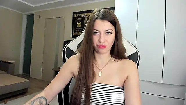 EmiLovsi – Live XXX-chat