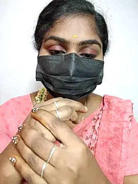 Tamil_Princess12のウェブカメラショー