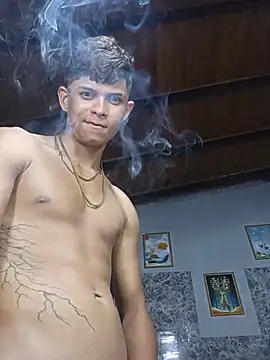 Show de webcam de God_Eros_23cm