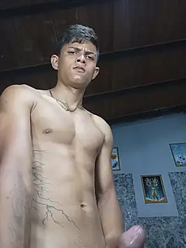 God_Eros_23cm Adlı Modelin Web Kamerası Şovu