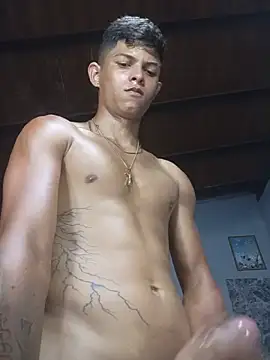 God_Eros_23cm Adlı Modelin Web Kamerası Şovu