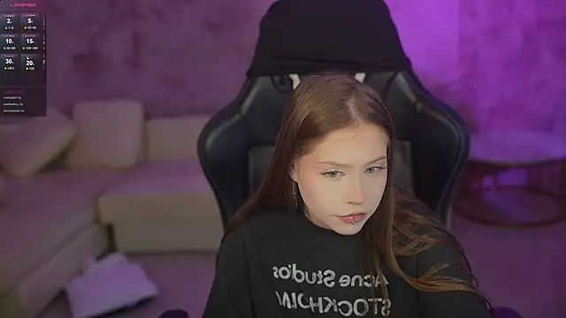 Esmie_Smilen Live XXX chat