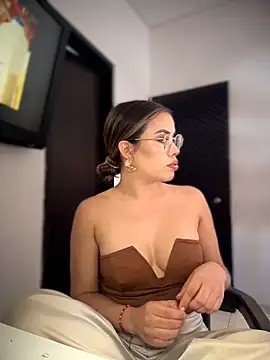 emma-conti2 – Live XXX-chat