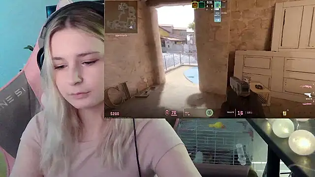 VladaLevine's Webcam Show