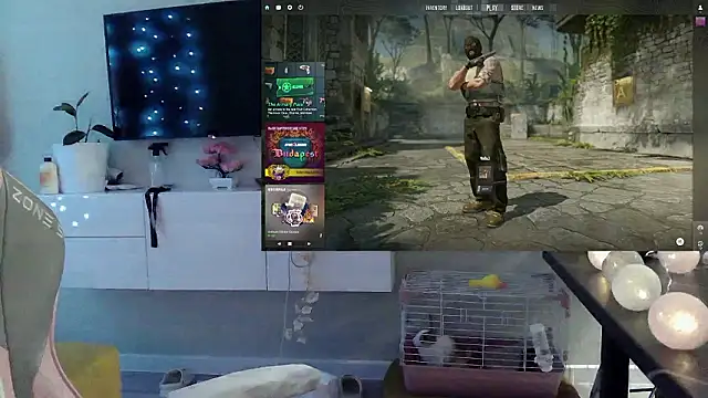 VladaLevine – Kamerová šou