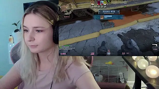 VladaLevine 网络视讯表演