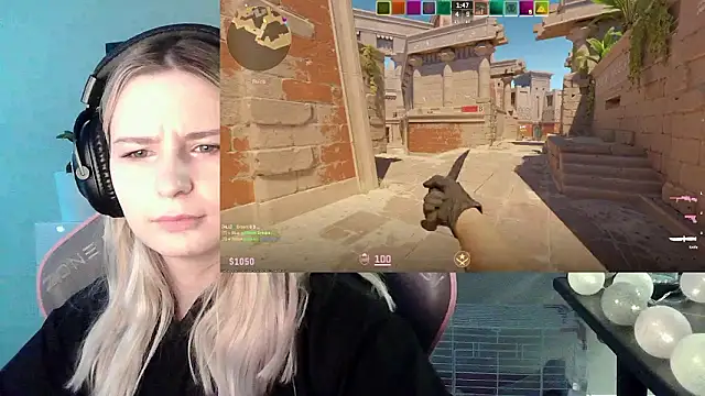 VladaLevine: вебкам-шоу