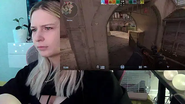 VladaLevine's Webcam Show